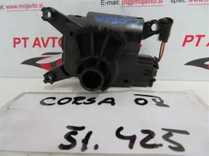 OPEL CORSA L.08, MOTORČEK LOPUTE NA PEČKI