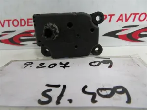 PEUGEOT 207 L.09, MOTORČEK LOPUTE NA PEČKI