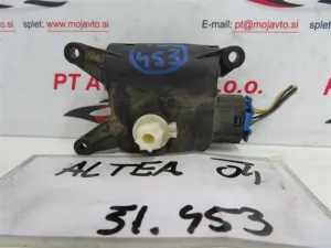 SEAT ALTEA L.04, MOTORČEK LOPUTE NA PEČKI