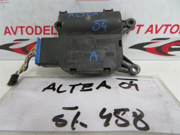 SEAT ALTEA L.04, MOTORČEK LOPUTE NA PEČKI - Image 2