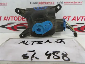 SEAT ALTEA L.04, MOTORČEK LOPUTE NA PEČKI