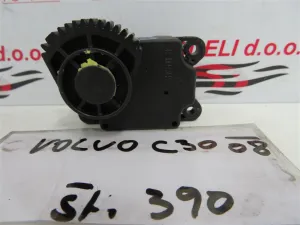 VOLVO C30 L.08, MOTORČEK LOPUTE NA PEČKI