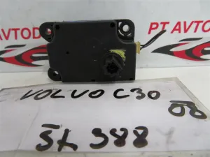 VOLVO C30 L.08, MOTORČEK LOPUTE NA PEČKI