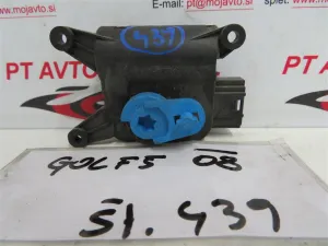 VW GOLF 5 L.08, MOTORČEK LOPUTE NA PEČKI