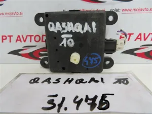 NISSAN QASHQAI L.10, MOTORČEK LOPUTE NA PEČKI