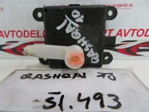 NISSAN QASHQAI L.10, MOTORČEK LOPUTE NA PEČKI