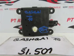 NISSAN QASHQAI L.10, MOTORČEK LOPUTE NA PEČKI