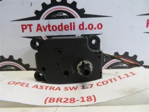 OPEL ASTRA 1.7 CDTI L.11, MOTORČEK LOPUTE NA PEČKI