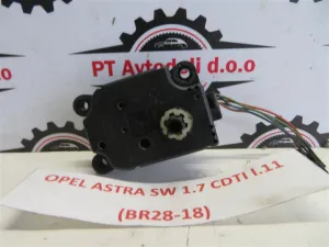 OPEL ASTRA 1.7 CDTI L.11, MOTORČEK LOPUTE NA PEČKI