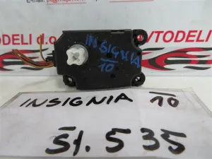 OPEL INSIGNIA L.10, MOTORČEK LOPUTE NA PEČKI