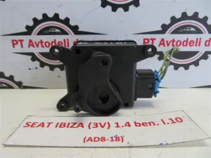 SEAT IBIZA L.10, MOTORČEK LOPUTE NA PEČKI
