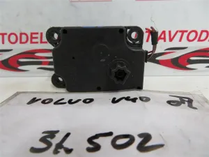 VOLVO V50 L.07, MOTORČEK LOPUTE NA PEČKI