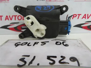 VW GOLF 5 L.06, MOTORČEK LOPUTE NA PEČKI