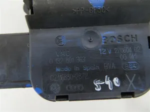 VW PASSAT L.06, MOTORČEK LOPUTE NA PEČKI