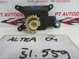 SEAT ALTEA L.04, MOTORČEK LOPUTE NA PEČKI