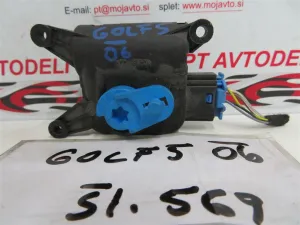VW GOLF 5 L.06, MOTORČEK LOPUTE NA PEČKI
