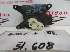 VW GOLF PLUS L.08, MOTORČEK LOPUTE NA PEČKI