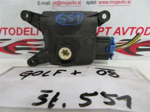 VW GOLF PLUS L.08, MOTORČEK LOPUTE NA PEČKI