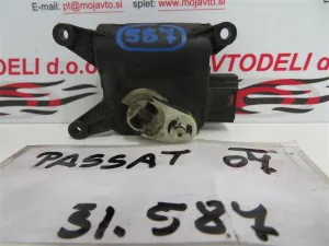 VW PASSAT L.07, MOTORČEK LOPUTE NA PEČKI