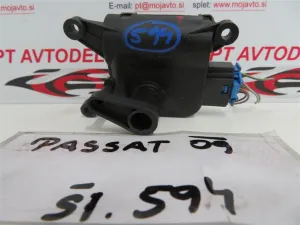 VW PASSAT L.09, MOTORČEK LOPUTE NA PEČKI