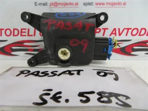VW PASSAT L.09, MOTORČEK LOPUTE NA PEČKI