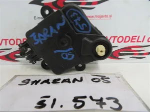 VW SHARAN L.05, MOTORČEK LOPUTE NA PEČKI