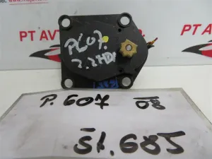 PEUGEOT 607 L.08, MOTORČEK LOPUTE NA PEČKI