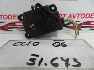 RENAULT CLIO L.06, MOTORČEK LOPUTE NA PEČKI