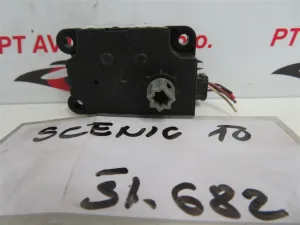 RENAULT SCENIC L.10, MOTORČEK LOPUTE NA PEČKI