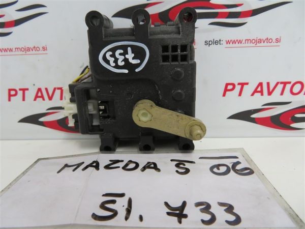 MAZDA 5 L.06, MOTORČEK LOPUTE NA PEČKI