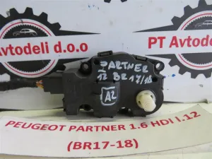 PEUGEOT PARTNER L.12, MOTORČEK LOPUTE NA PEČKI