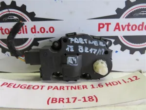 PEUGEOT PARTNER L.12, MOTORČEK LOPUTE NA PEČKI