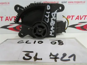 RENAULT CLIO L.08, MOTORČEK LOPUTE NA PEČKI