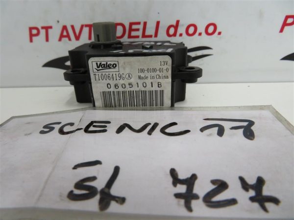 RENAULT SCENIC L.11, MOTORČEK LOPUTE NA PEČKI - Image 2