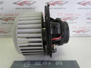 ALFA ROMEO 147 L.07, MOTORČEK PEČKE