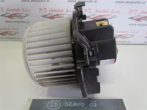 FIAT BRAVO L.07, MOTORČEK PEČKE