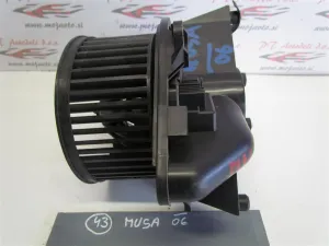 LANCIA MUSA L.06, MOTORČEK PEČKE