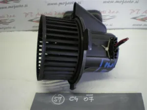 CITROEN C4 L.07, MOTORČEK PEČKE