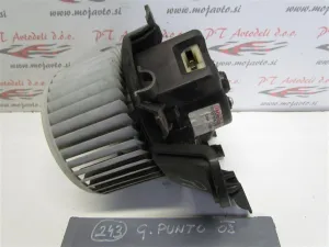 FIAT G.PUNTO L.08, MOTORČEK PEČKE