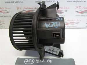 FIAT IDEA L.06, MOTORČEK PEČKE