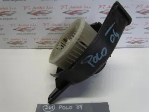 VW POLO L.04, MOTORČEK PEČKE