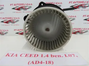KIA CEED 1.4 BEN. L.08, MOTORČEK PEČKE