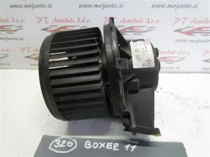 PEUGEOT BOXER L.11, MOTORČEK PEČKE
