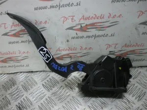 MAZDA 2 L.08, STOPALKA GASA