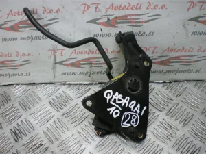 NISSAN QASHQAI  L.10, STOPALKA GASA