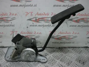 SUBARU OUTBACK L.06, STOPALKA GASA