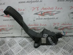 TOYOTA YARIS L.07, STOPALKA GASA