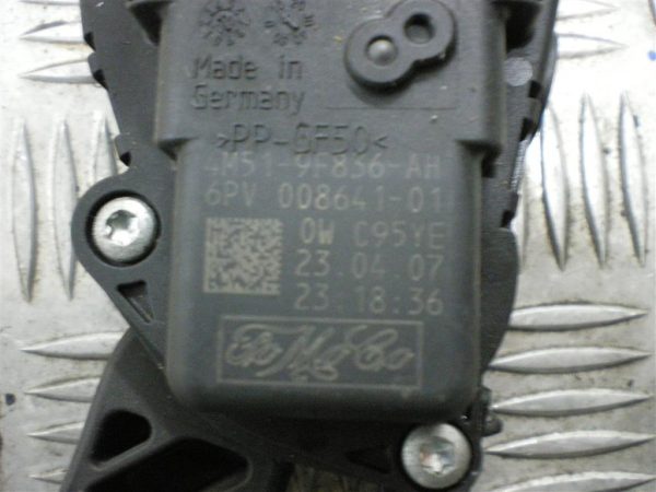 VOLVO C30 L.13, STOPALKA GASA - Image 2