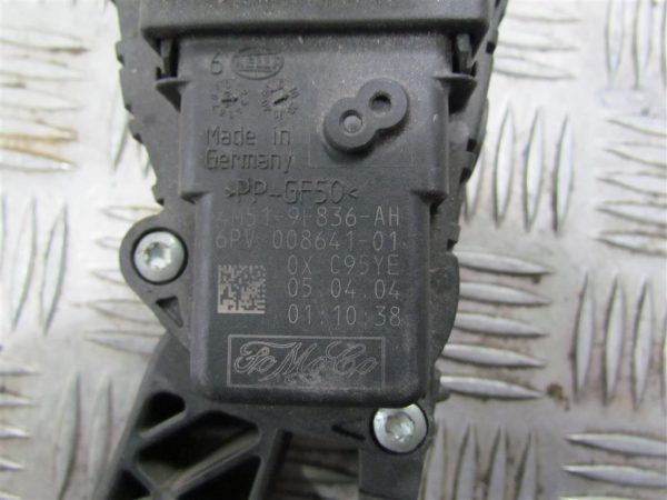 VOLVO S40 2.0 D L.07, STOPALKA GASA - Image 2