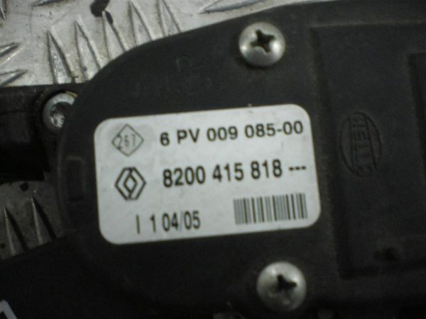 RENAULT LAGUNA L.05, STOPALKA GASA - Image 2